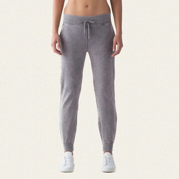 Lululemon Loop Back  Jogger - Women’s 4 - Picture 2 of 8